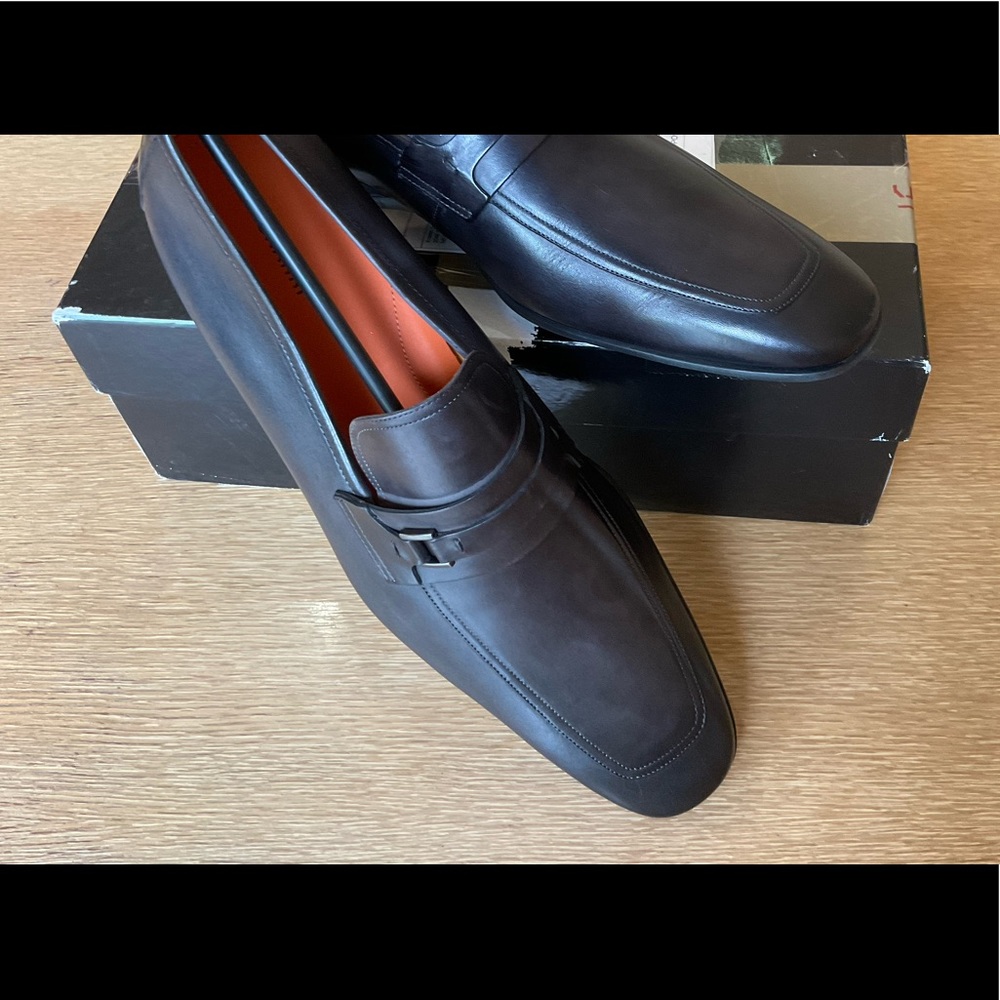 Magnanni Miengo loafers.